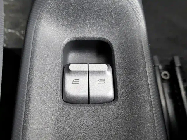 Wuling Zhiguang NEV — Фото автомобиля 9