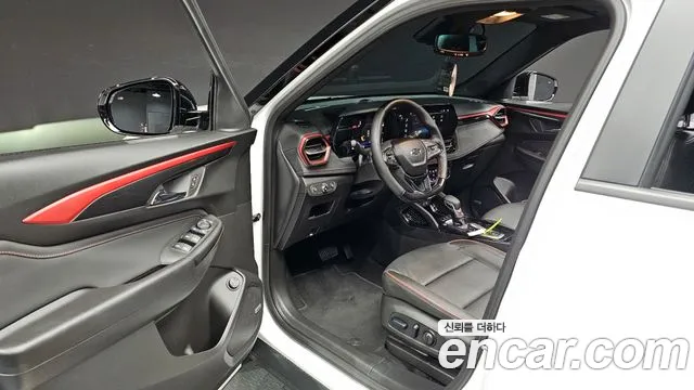 ChevroletGMDaewoo Trailblazer Новый Trailblazer 1.3 турбо 4WD — Фото автомобиля 10