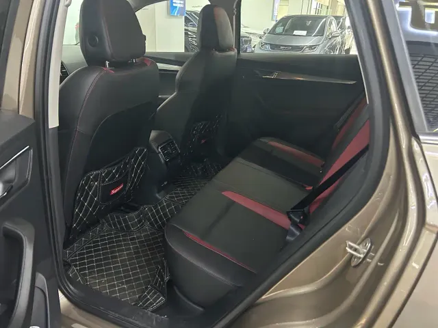 Skoda Karoq — Фото автомобиля 3