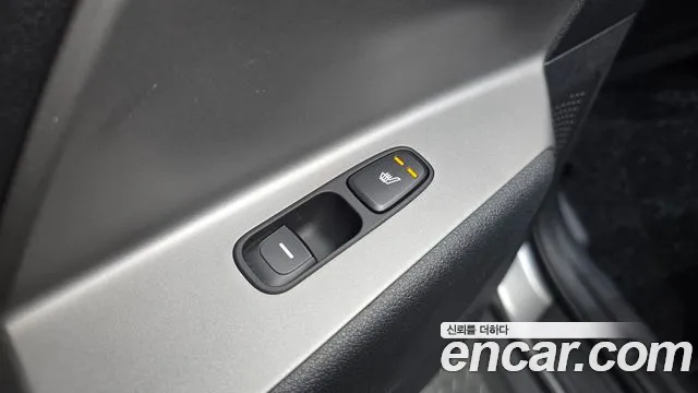 Kia Niro Niro Plus Air (Такси) — Фото автомобиля 18