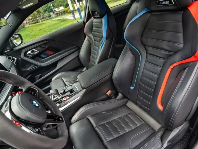 BMW M2 — Фото автомобиля 11