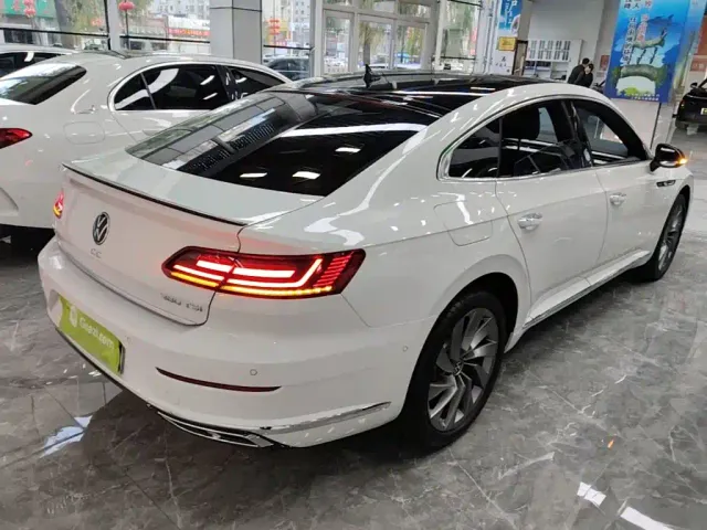 Volkswagen CC — Фото автомобиля 6