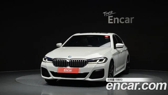 BMW 5-Series — Фото автомобиля 3