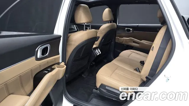 Kia Sorento — Фото автомобиля 11