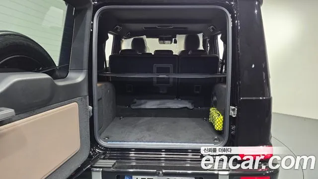 Mercedes-Benz G-Class — Фото автомобиля 16