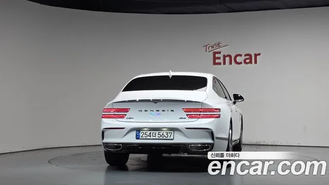 Genesis G80 RG3 — Фото автомобиля 4