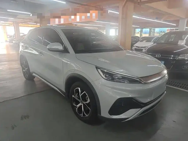 BYD Yuan PLUS — Фото автомобиля 3