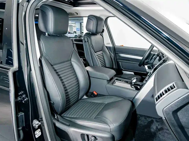 Land Rover Discovery 2023 360PS R-Dynamic SE — Фото автомобиля 21