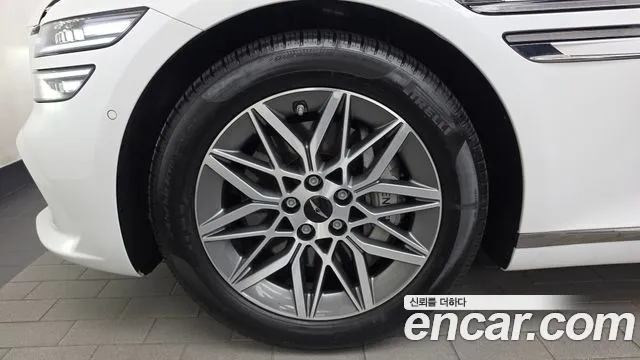 Genesis G80 RG3 — Фото автомобиля 5