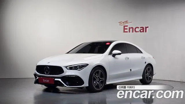 Фотография автомобиля — Mercedes-Benz CLA-Class C118