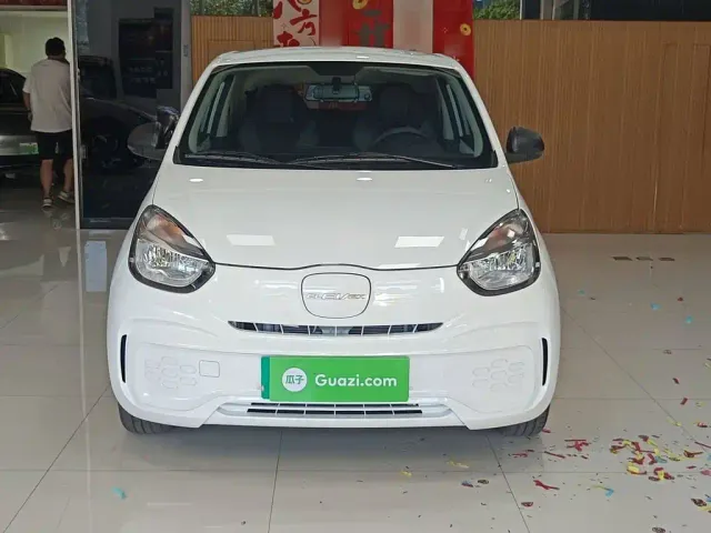 Roewe Clever — Фото автомобиля 2