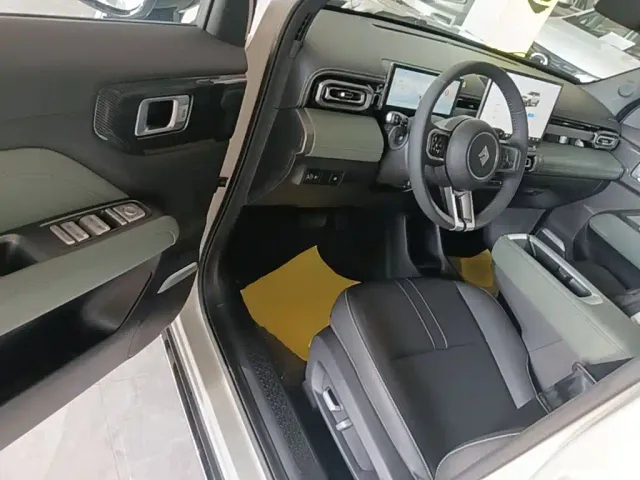 Baojun Yep Plus — Фото автомобиля 15