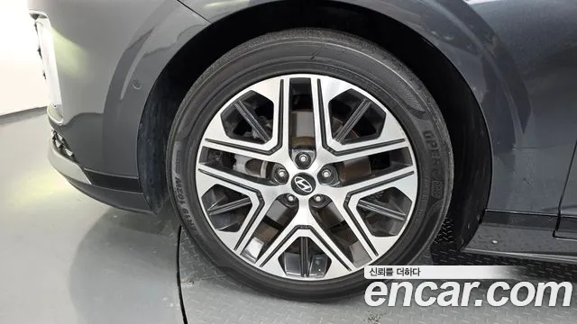 Hyundai Grandeur GN7 — Фото автомобиля 5