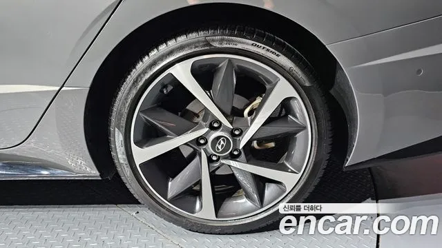 Hyundai Sonata Sonata (DN8) 1.6 Turbo — Фото автомобиля 20