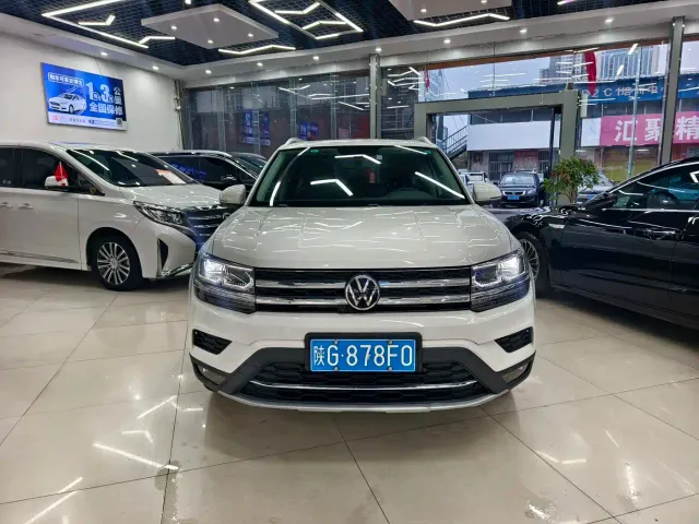 Volkswagen Tharu — Фото автомобиля 2