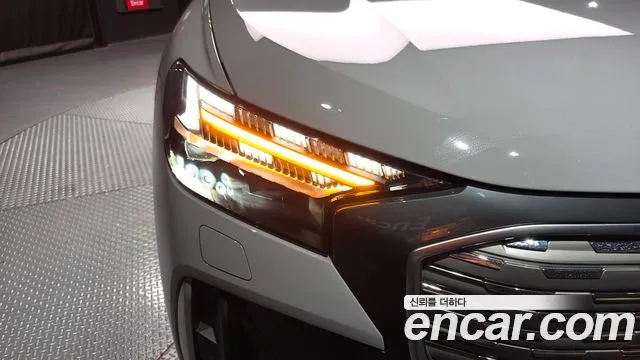 Audi Q4 e-tron — Фото автомобиля 22