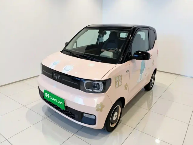 Фотография автомобиля — Wuling Hongguang Mini EV
