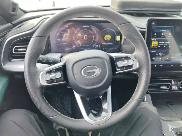 GAC Trumpchi GS8 — Фото автомобиля 10