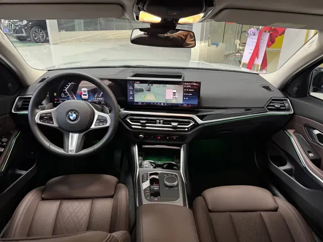 BMW 3 Series — Фото автомобиля 5