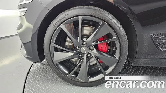 Genesis G70 New — Фото автомобиля 5