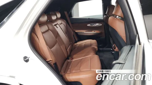 Genesis GV70 2.5T Бензин AWD — Фото автомобиля 12