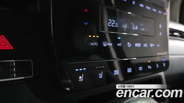 Hyundai Staria Staria — Фото автомобиля 16