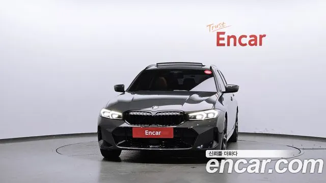 BMW 3-Series 3 серия (G20) 320i Touring M Sport — Фото автомобиля 3