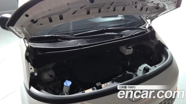 Hyundai Staria Staria Карго 5 мест — Фото автомобиля 6