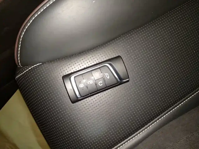 GAC Trumpchi M6 — Фото автомобиля 8