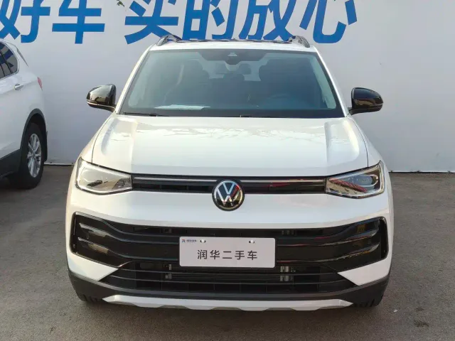 Volkswagen Tharu — Фото автомобиля 2