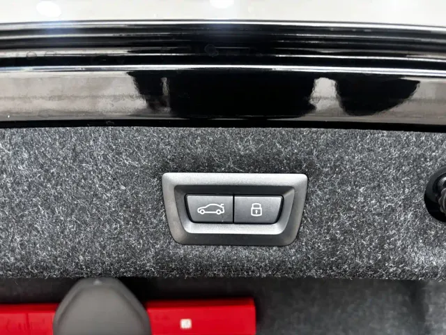 BMW 5 Series — Фото автомобиля 29
