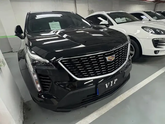 Cadillac XT4 — Фото автомобиля 3