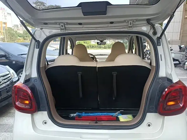 Wuling Hongguang Mini EV — Фото автомобиля 18