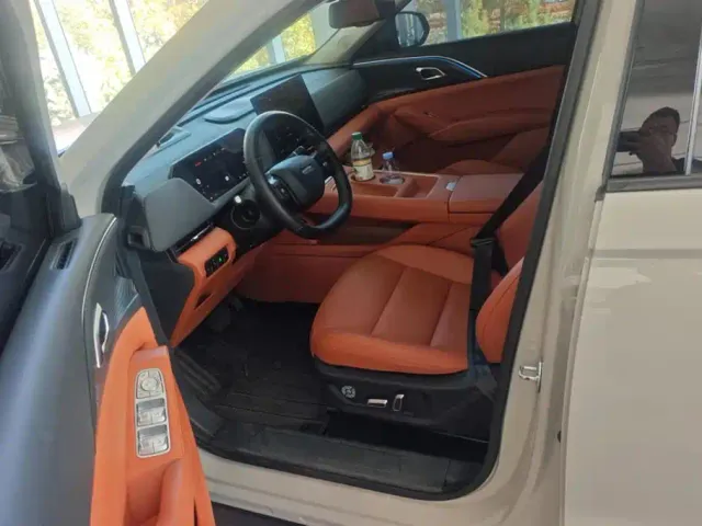 Haval Xiaolong MAX — Фото автомобиля 9