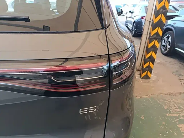 Geely Galaxy E5 — Фото автомобиля 7