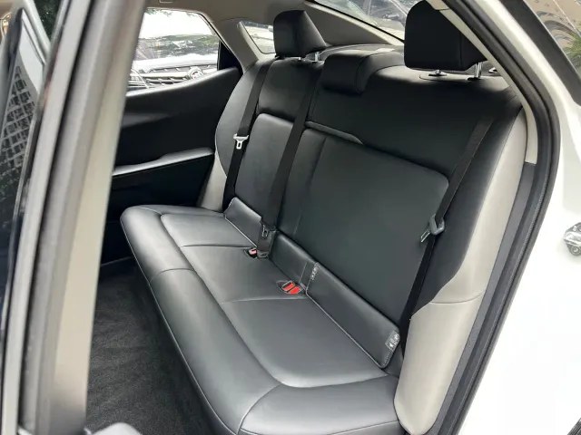 Toyota bZ3 — Фото автомобиля 9