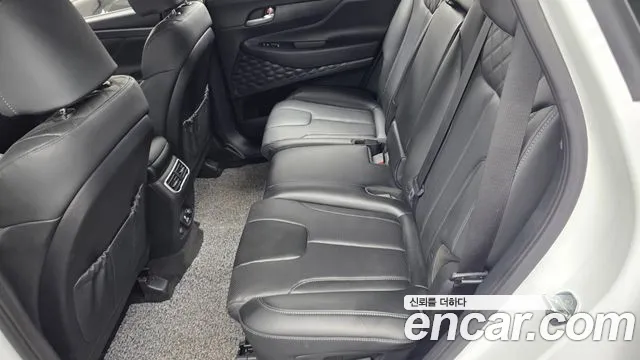 Hyundai Santa Fe Santa Fe (New) — Фото автомобиля 16