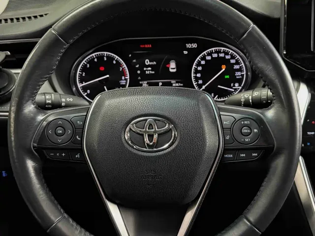 Toyota Harrier — Фото автомобиля 15