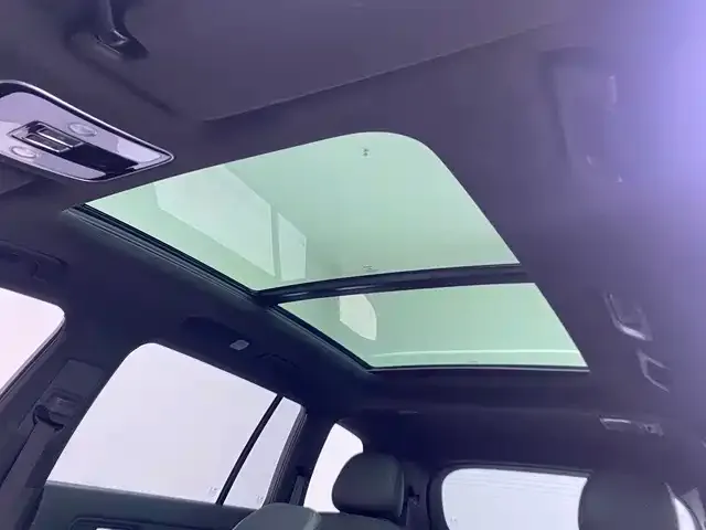 Li Auto ONE — Фото автомобиля 15