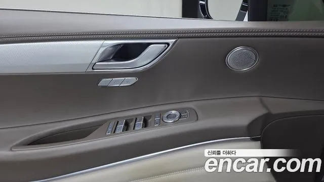 Genesis GV80 — Фото автомобиля 29