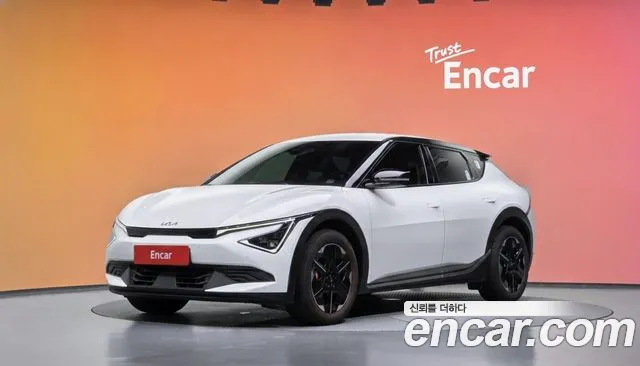 Фотография автомобиля — Kia EV6