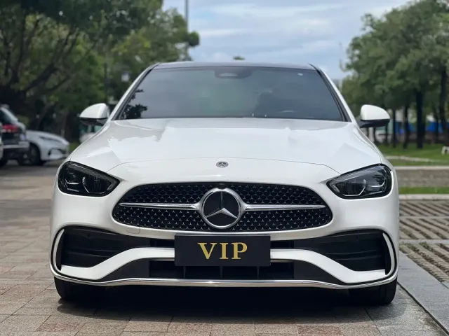 Mercedes-Benz C-Class — Фото автомобиля 3