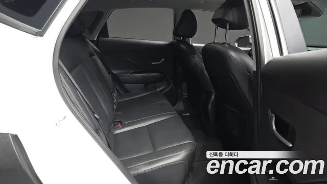 Hyundai Kona SX2 — Фото автомобиля 18