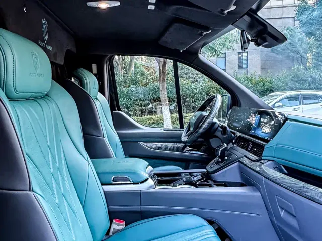 Ford Tourneo — Фото автомобиля 7