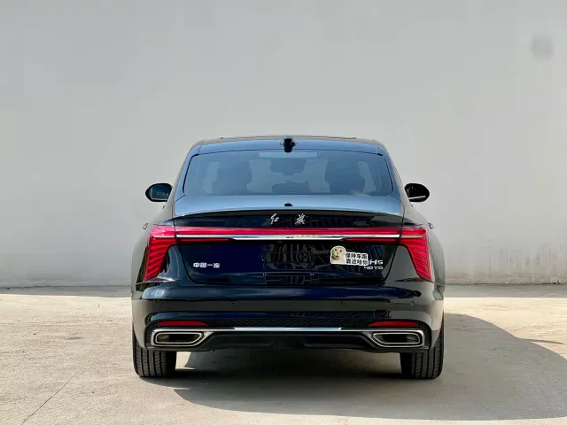 Hongqi H5 — Фото автомобиля 3
