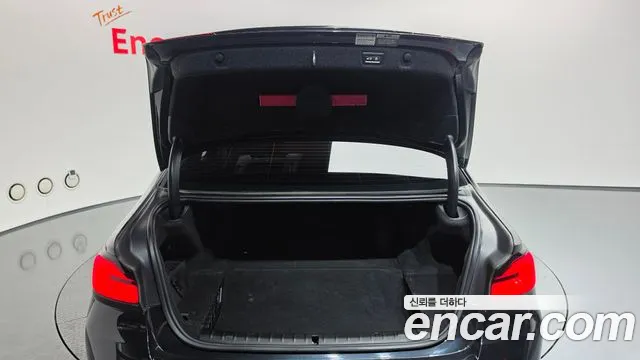 BMW 5 Series G30 — Фото автомобиля 28