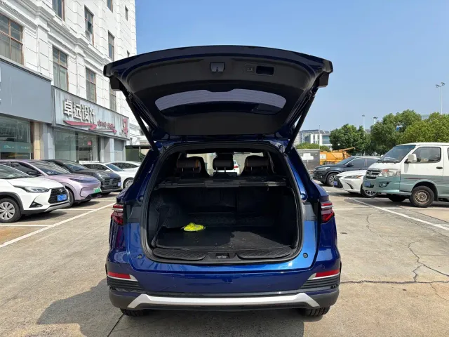 BYD Song Pro New Energy 2022 DM-i 110km Flagship Pro — Фото автомобиля 7