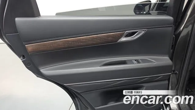Genesis GV80 — Фото автомобиля 14