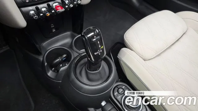 MINI Cooper — Фото автомобиля 9
