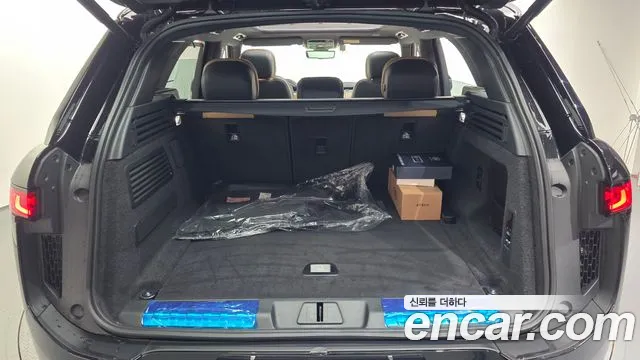 Land Rover Range Rover Sport Generation 3 — Фото автомобиля 10